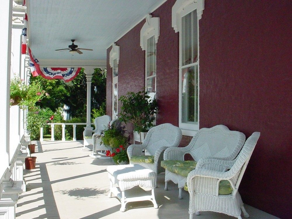 Lovelace Manor Bed And Breakfast Lancaster Exterior photo