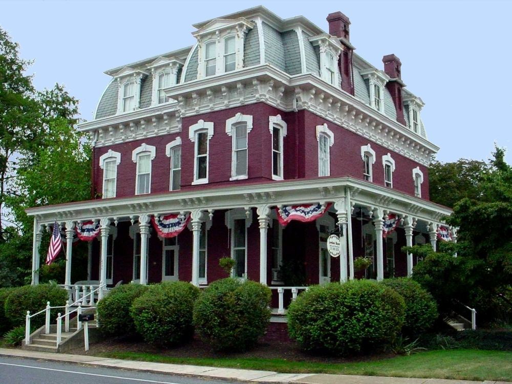 Lovelace Manor Bed And Breakfast Lancaster Exterior photo